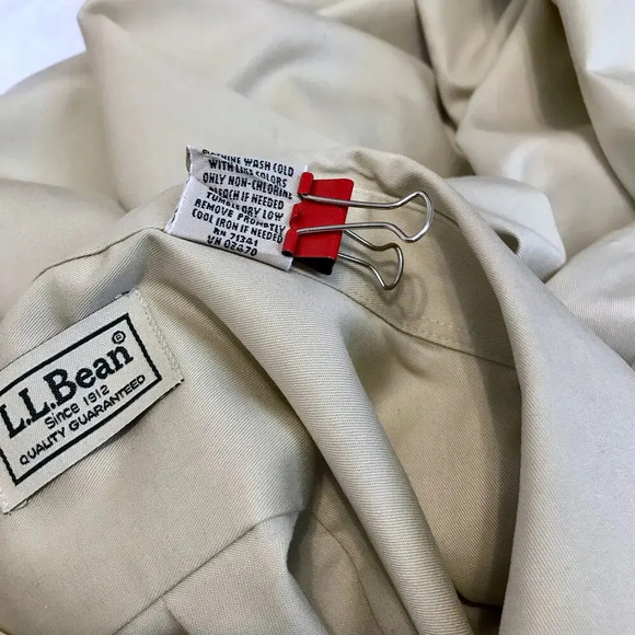 L.L. Bean Beige Button Down Shirt Men XL Reg - Picture 8 of 9